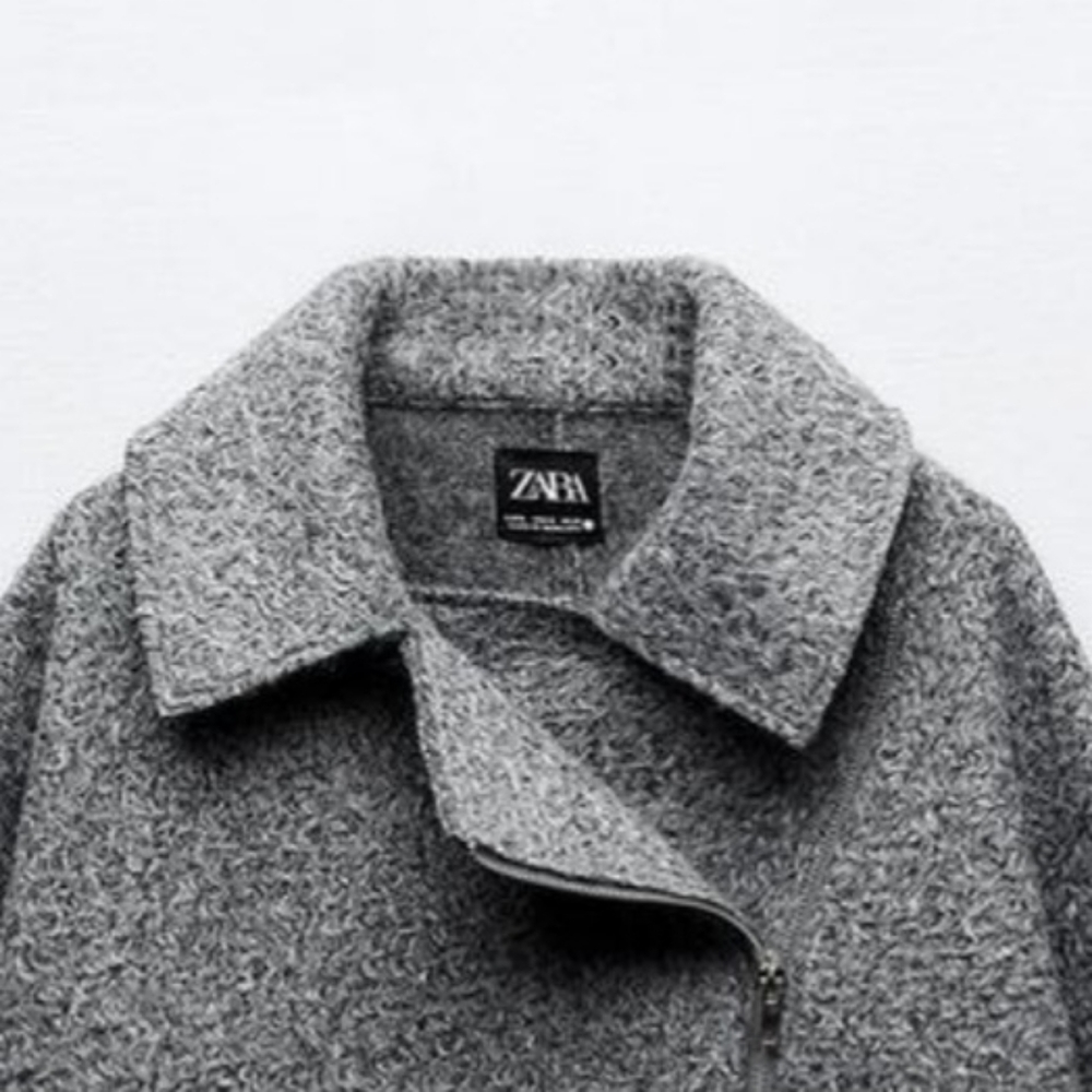 - Boucle Jacket - Picture 2 of 4
